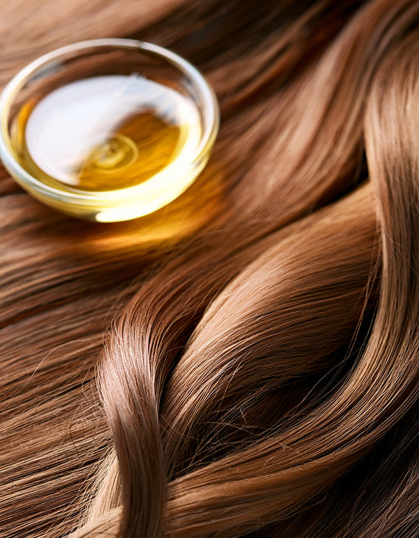 Haarwachstumsserum ohne schädliche Chemikalien, frei von PEG und Parabenen.